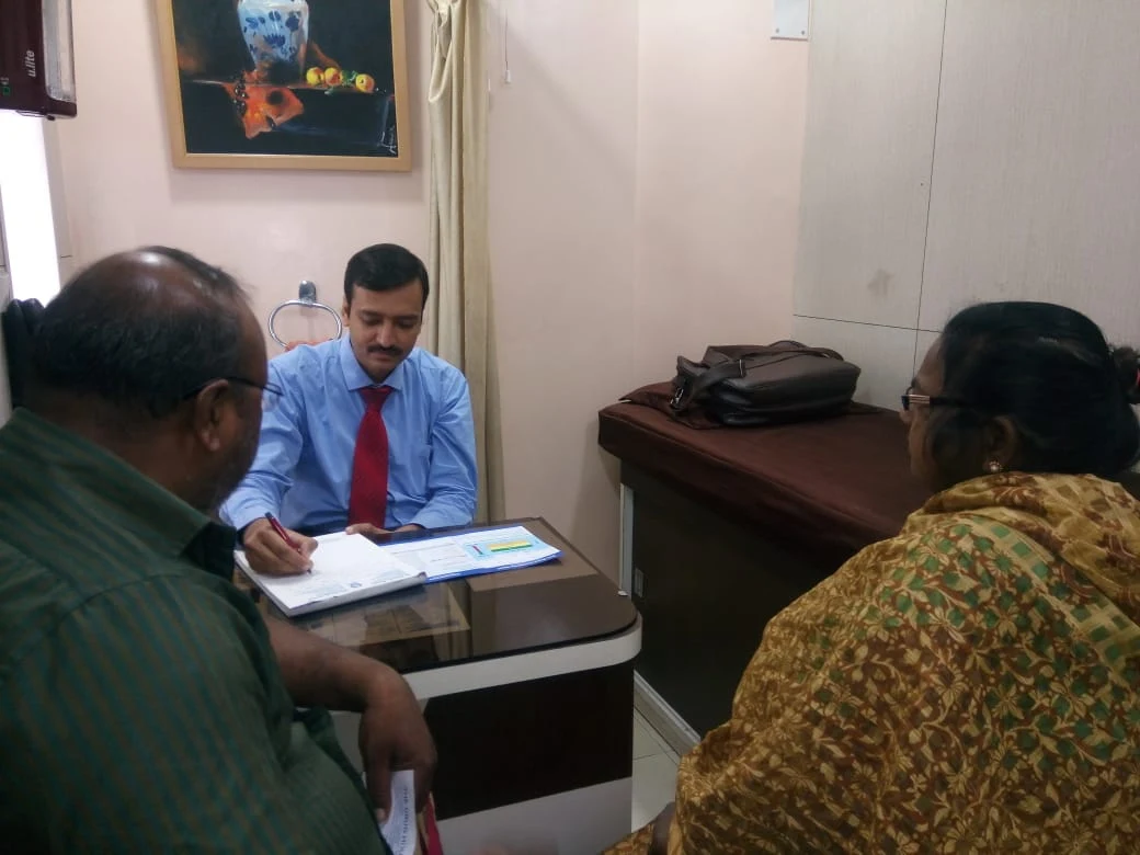 Dr. Manoj Kumar Khemani - Best Orthopedic & Robotic Joint Replacement Surgeon in Kolkata - Image 4